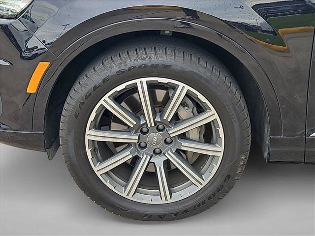 Used 2019 Audi Q7 2.0T Premium Plus w/ Premium Plus Package AWD/4WD image 14