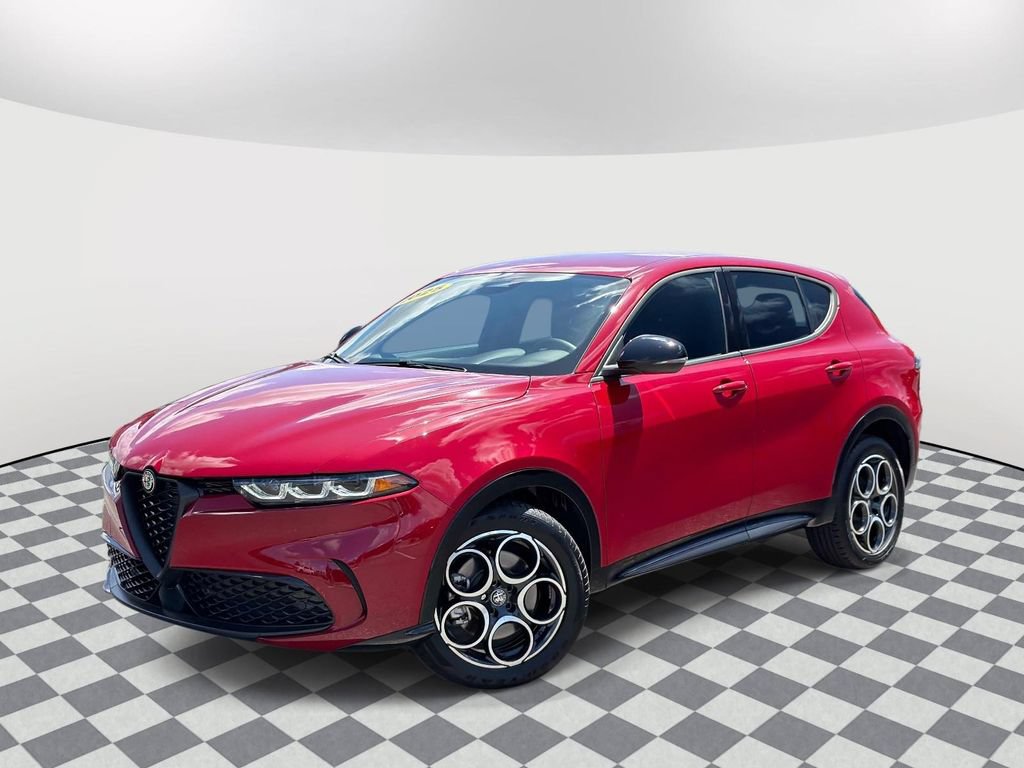 Used 2025 Alfa Romeo Tonale AWD/4WD image 1