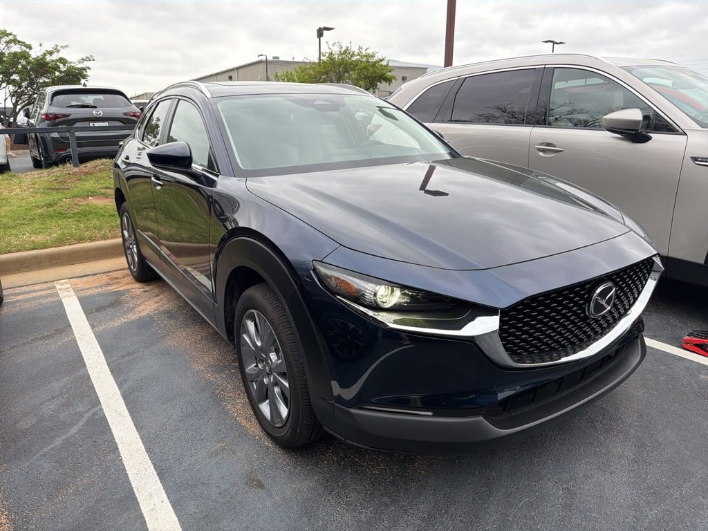 Used 2025 MAZDA CX-30 AWD 2.5 S w/ Preferred Package image 3