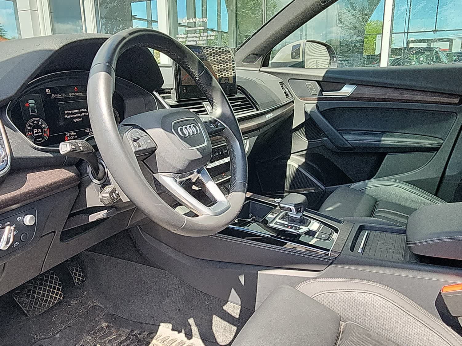 Used 2023 Audi Q5 2.0T Prestige AWD/4WD image 8