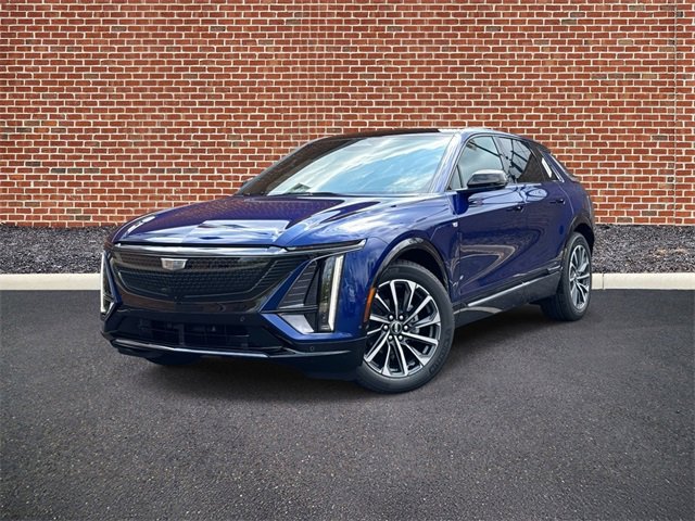 New 2025 Cadillac Lyriq Sport