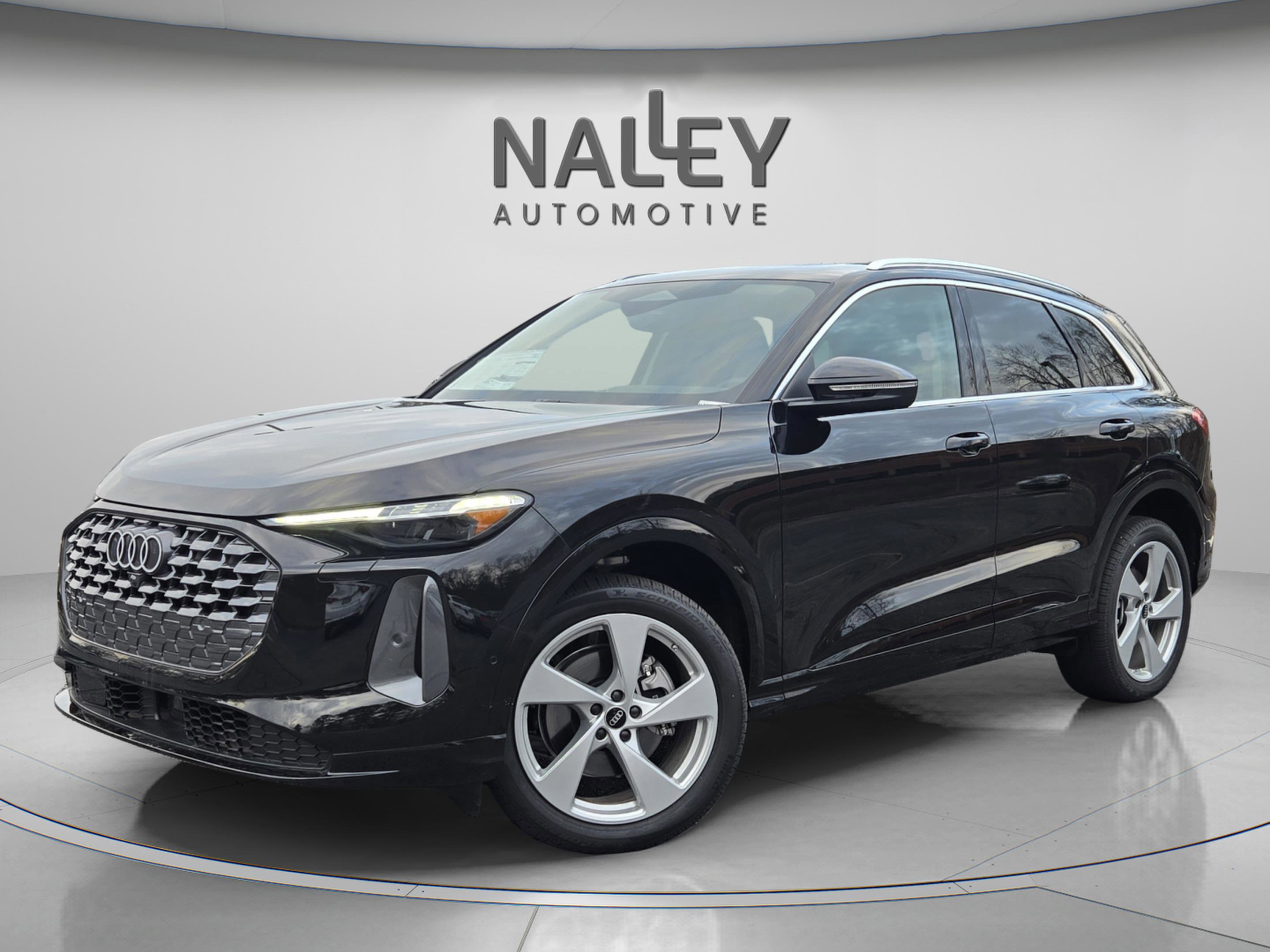 New 2025 Audi Q5 Prestige image 3