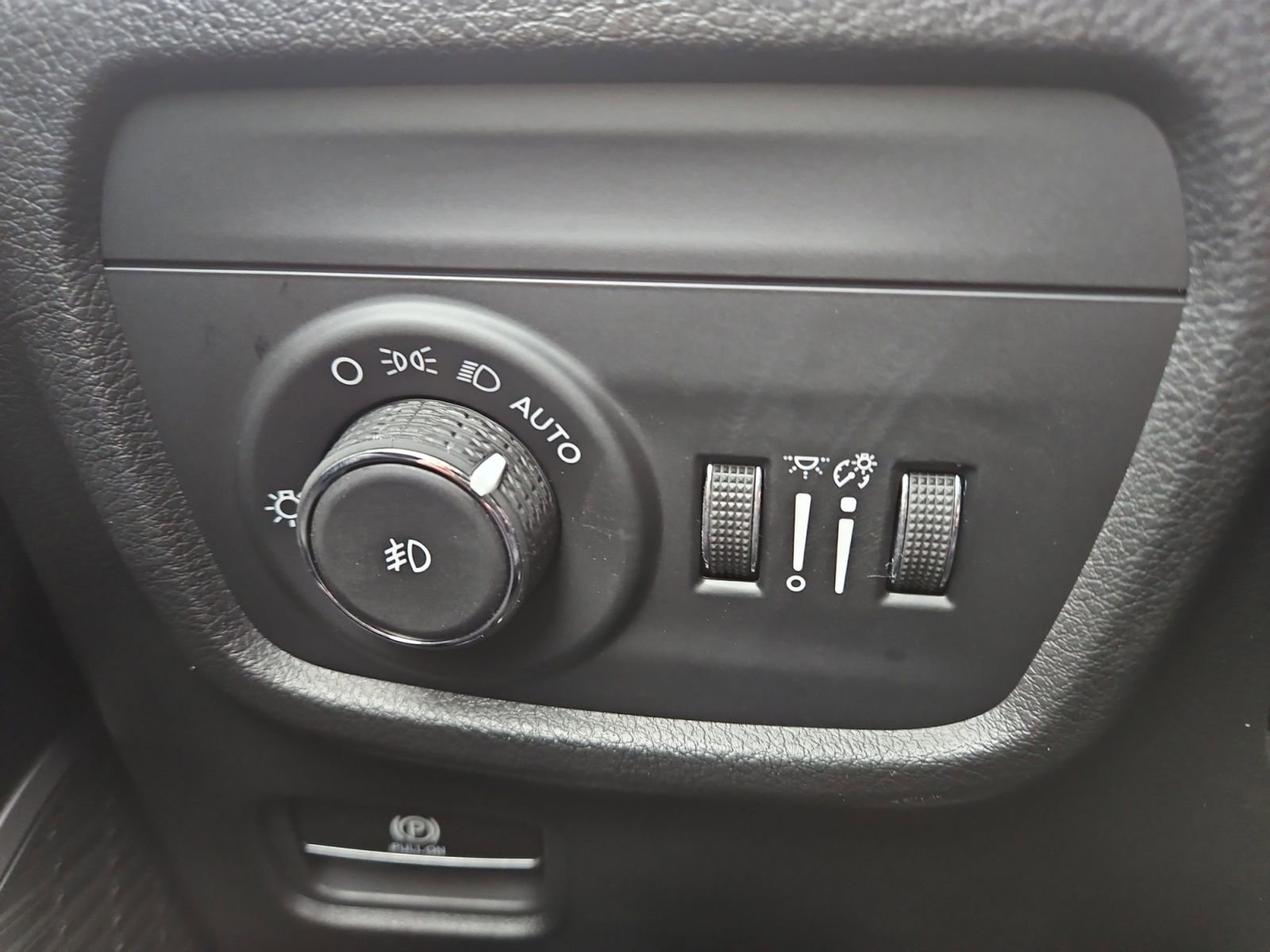 New 2026 Jeep Grand Cherokee L Limited image 26