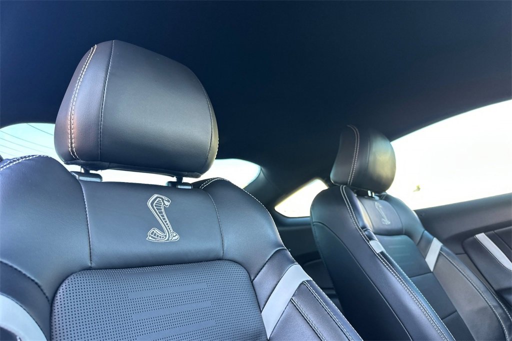 Used 2020 Ford Mustang Shelby GT500 w/ Technology Package image 19