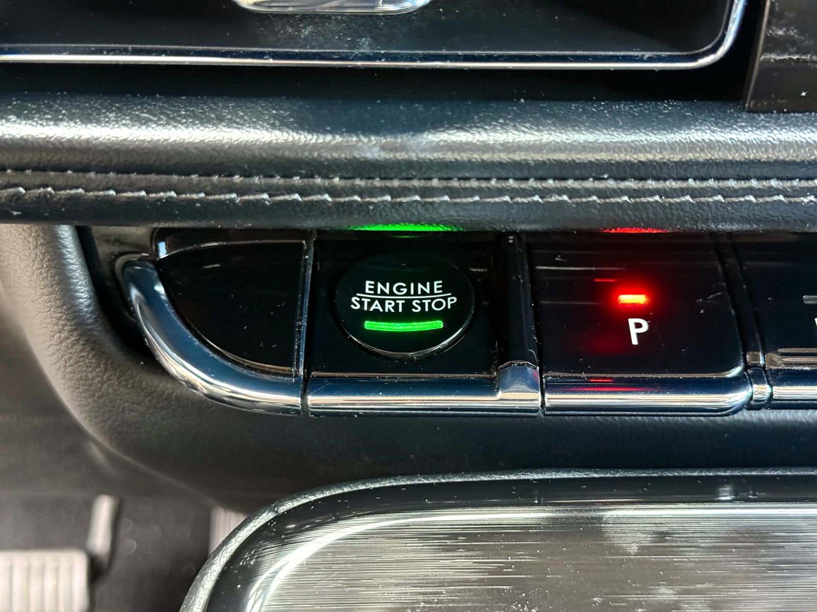 Used 2023 Lincoln Nautilus AWD w/ Premium Package image 27