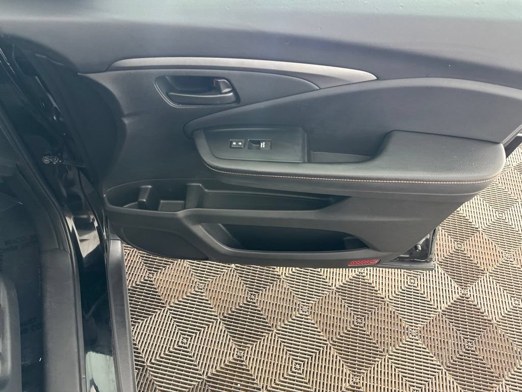 Certified 2022 Honda Pilot TrailSport image 21