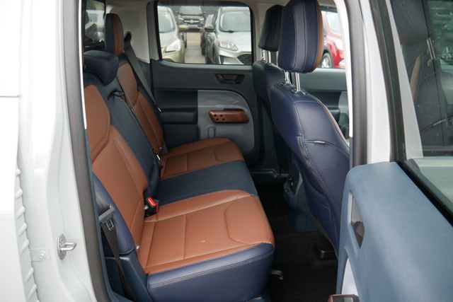 Used 2024 Ford Maverick Lariat image 25