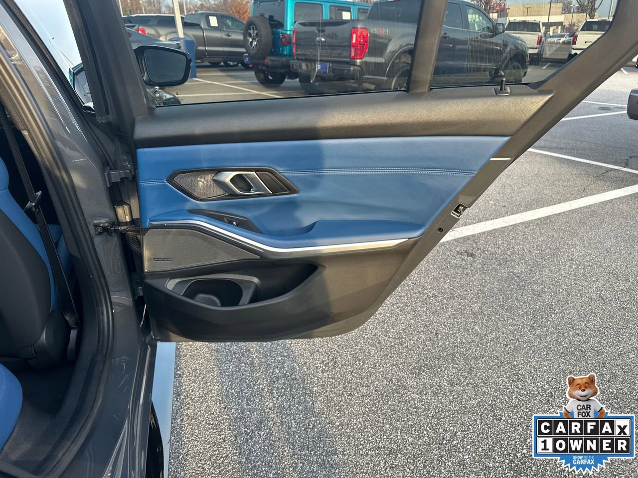 Used 2025 BMW M3 w/ Executive Package image 16