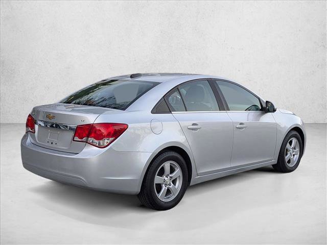 Used 2016 Chevrolet Cruze LT image 5