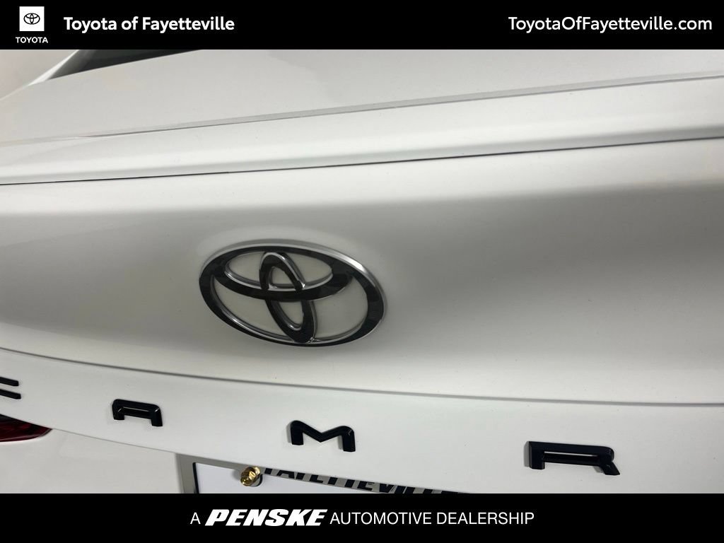 Certified 2025 Toyota Camry SE FWD image 17