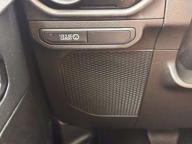 Used 2025 Jeep Gladiator Rubicon AWD/4WD image 18
