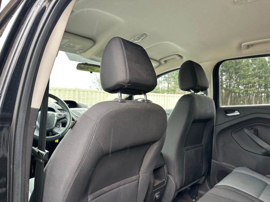 Used 2013 Ford Escape SE image 19
