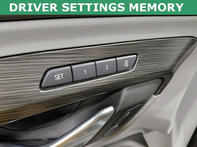 Certified 2024 GMC Terrain SLT image 8