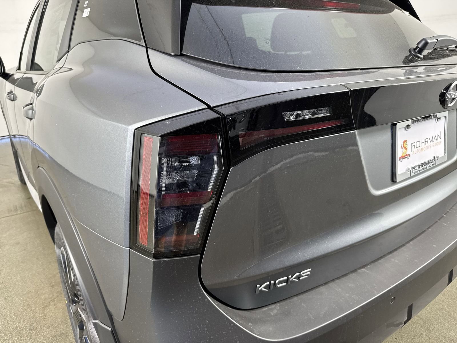 New 2025 Nissan Kicks SV image 29