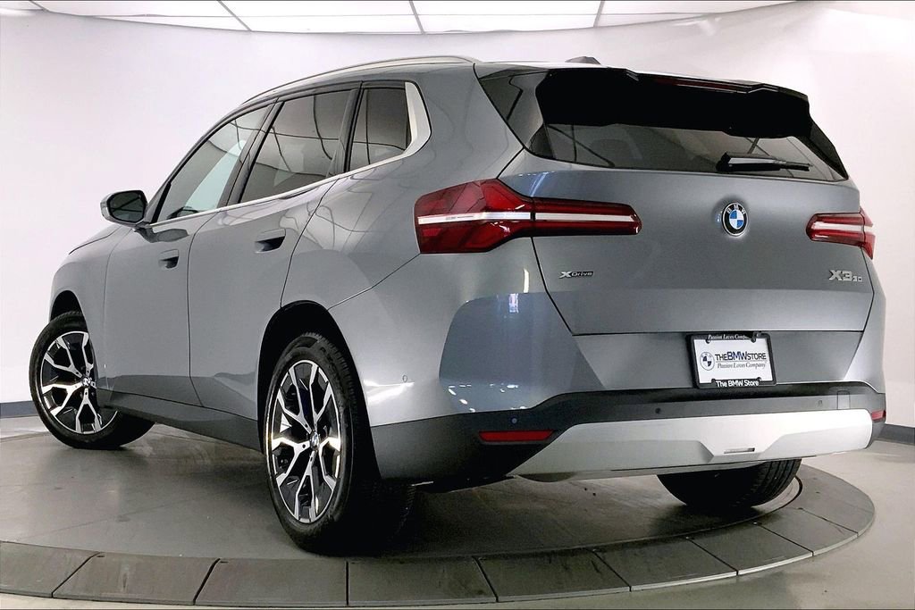 Used 2025 BMW X3 xDrive30i w/ Premium Package image 10