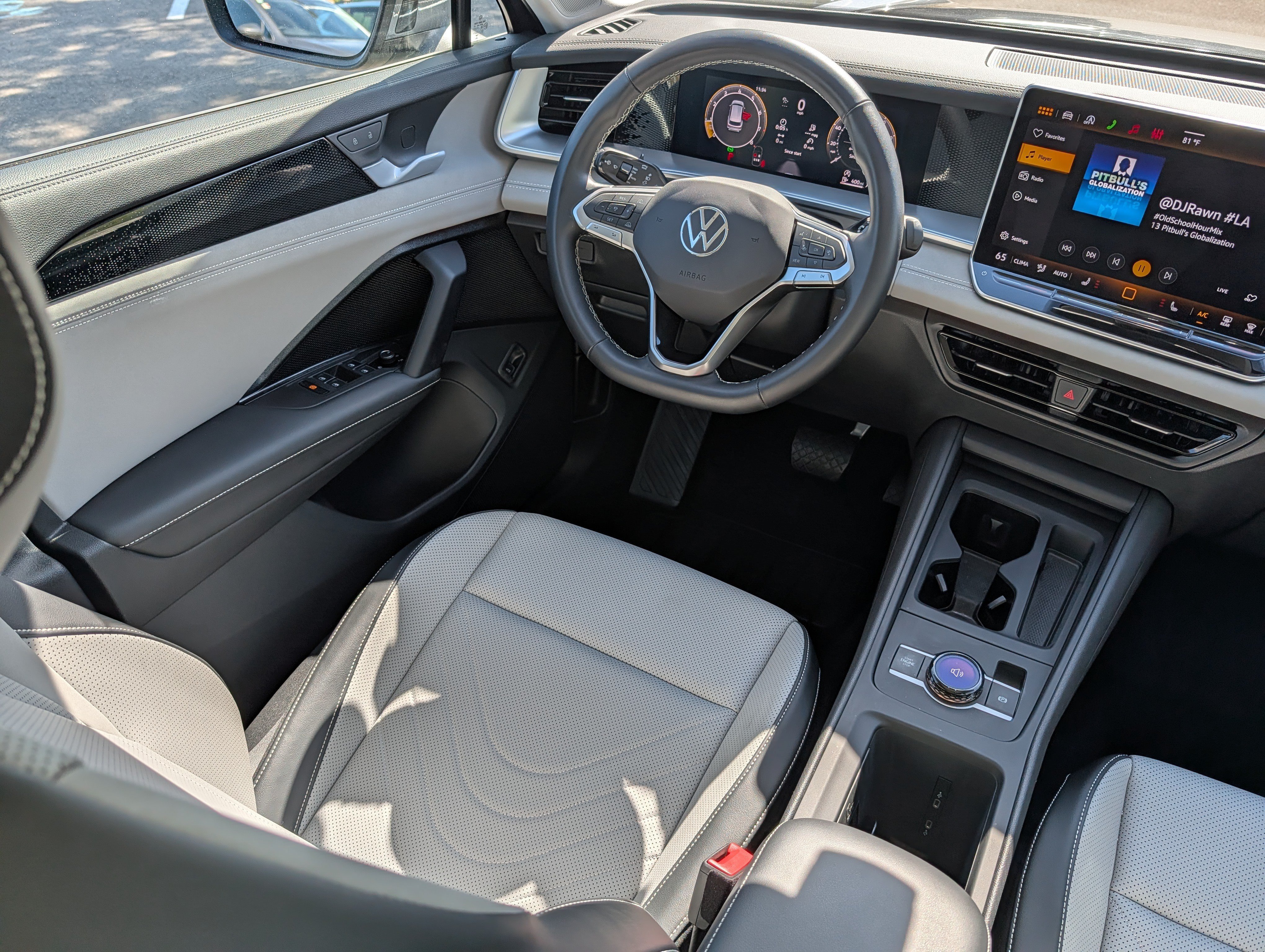 Certified 2026 Volkswagen Tiguan SE AWD/4WD image 9