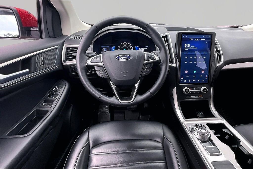 Certified 2024 Ford Edge SEL w/ Convenience Package AWD/4WD image 5
