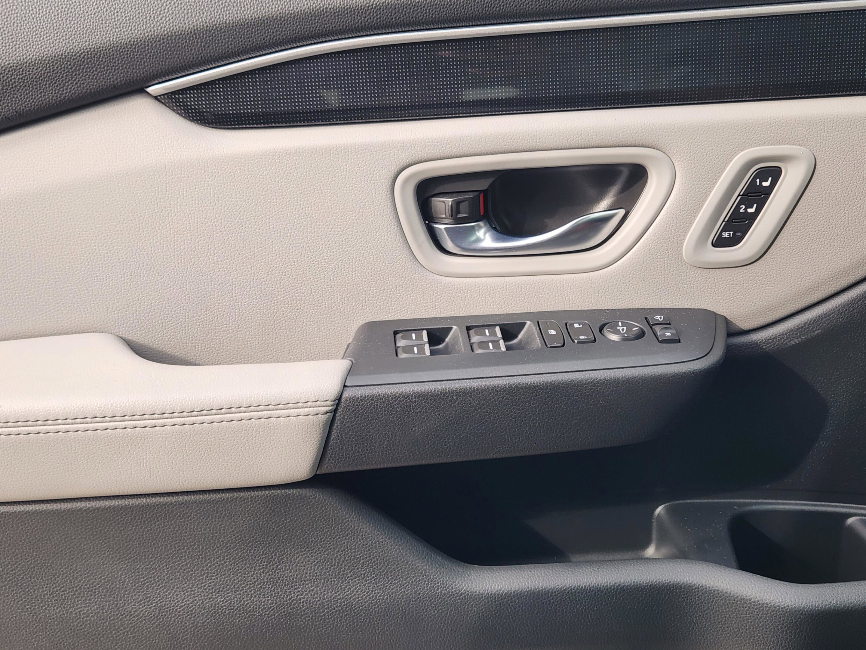 Certified 2023 Honda Pilot Elite image 23