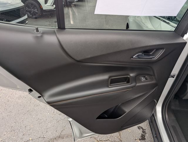 Used 2018 Chevrolet Equinox Premier FWD image 10