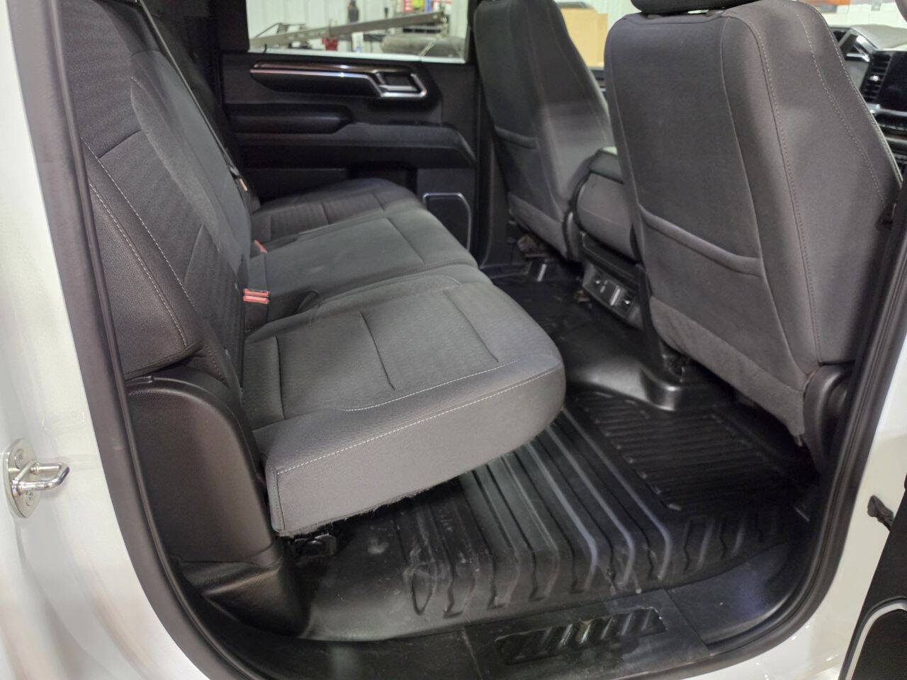 Used 2024 GMC Sierra 3500 SLE w/ SLE Convenience Package AWD/4WD image 21