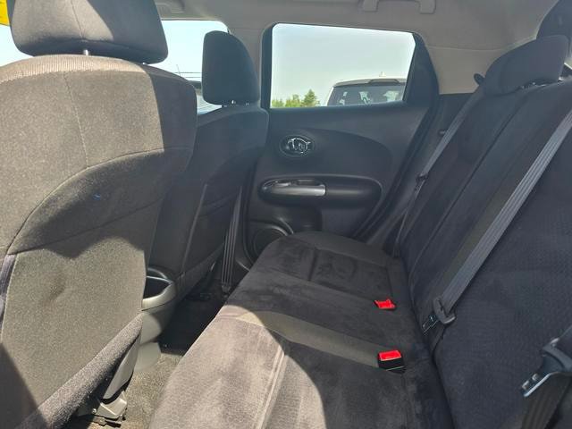 Used 2013 Nissan Juke SV AWD/4WD image 13