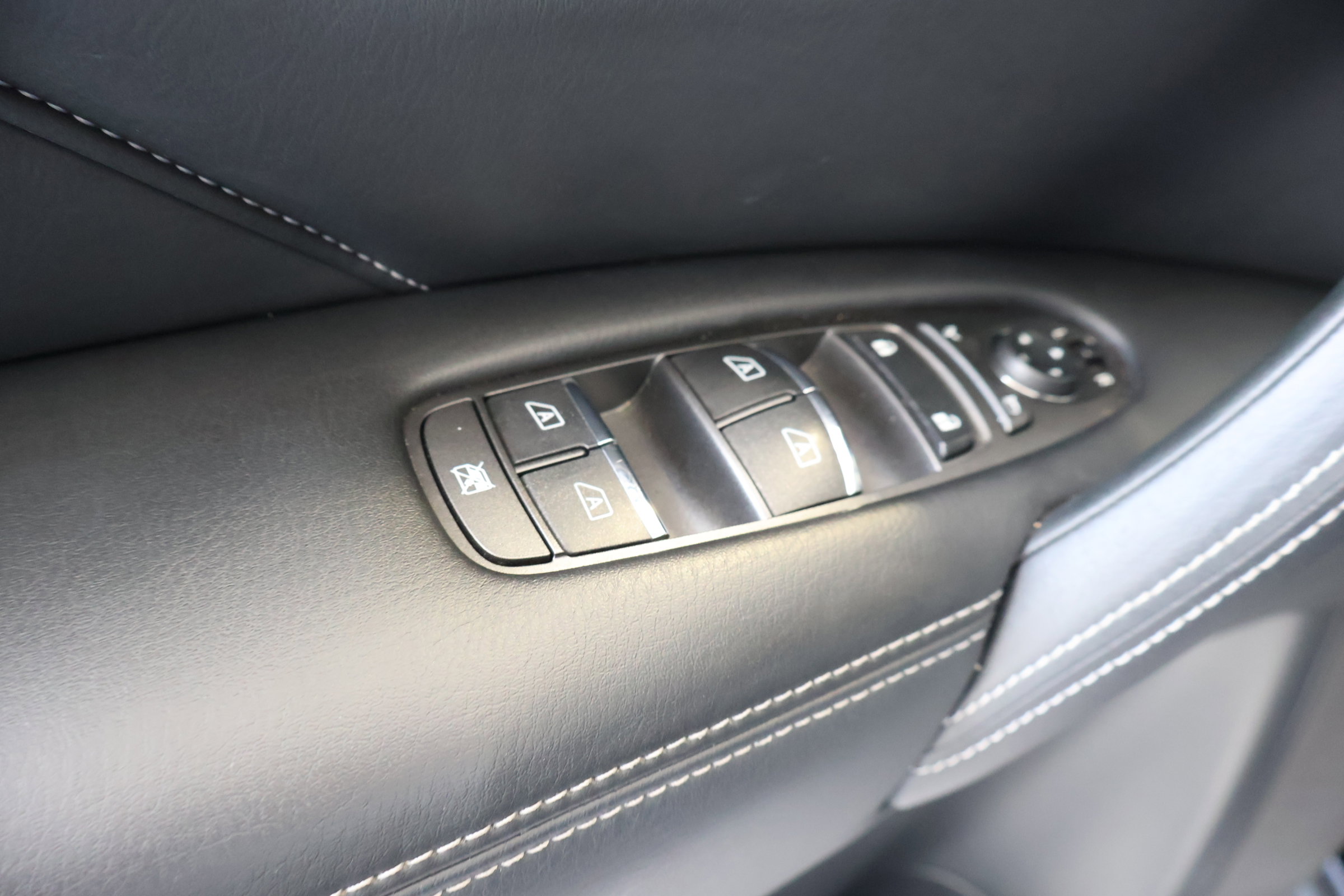 Certified 2022 INFINITI QX80 Luxe w/ Cargo Package image 15