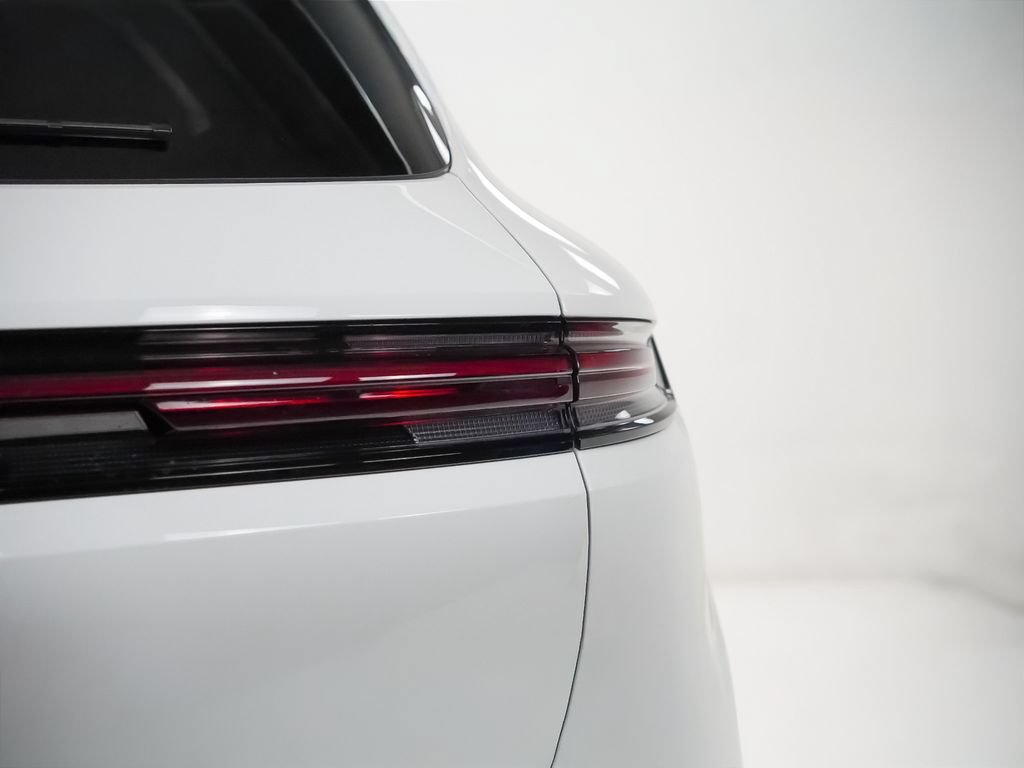 Certified 2026 Porsche Cayenne E-Hybrid AWD/4WD image 10