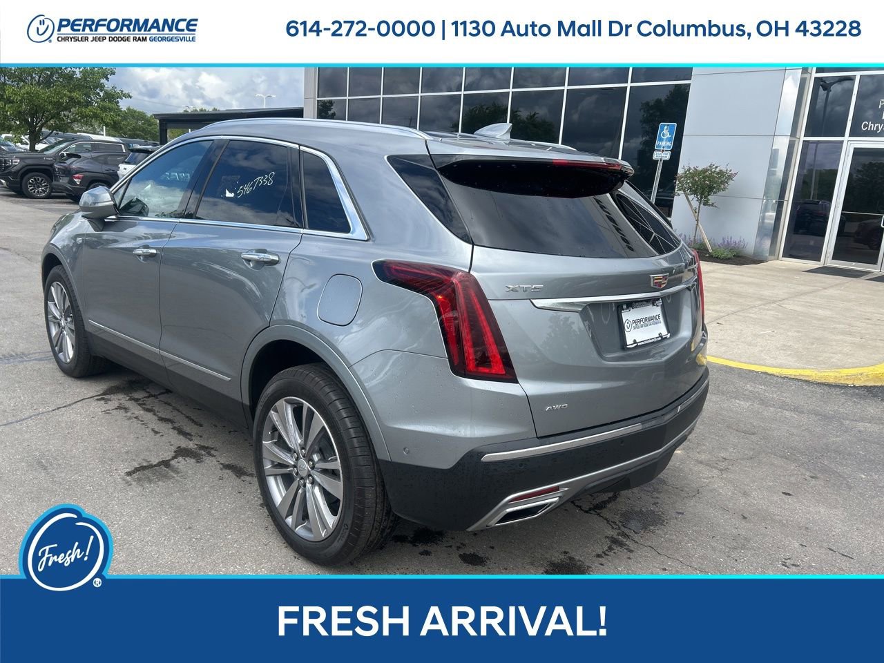Used 2025 Cadillac XT5 Premium Luxury w/ Technology Package AWD/4WD image 16