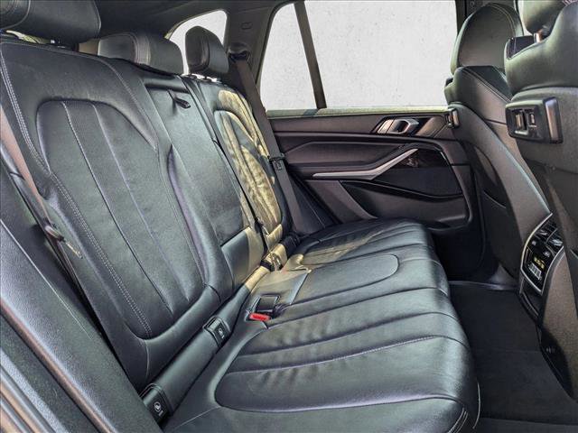 Used 2020 BMW X5 xDrive40i w/ Convenience Package image 21