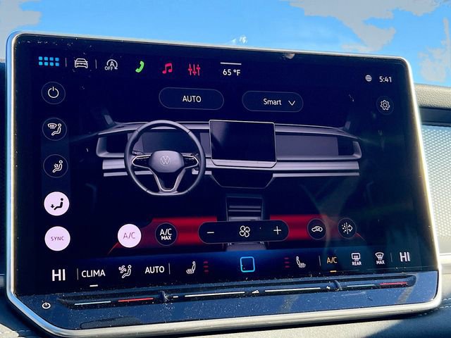 New 2026 Volkswagen Tiguan SE image 14