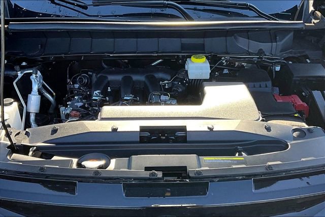 Certified 2025 Nissan Pathfinder Platinum w/ Cargo Package image 28