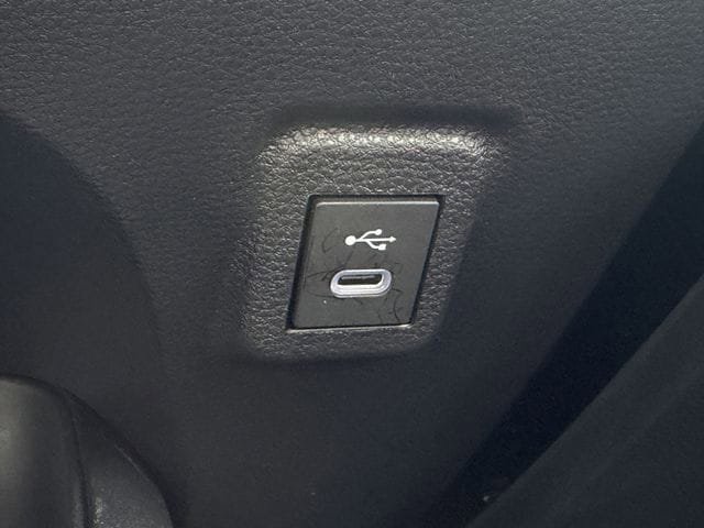 Used 2025 Toyota Corolla SE FWD image 21