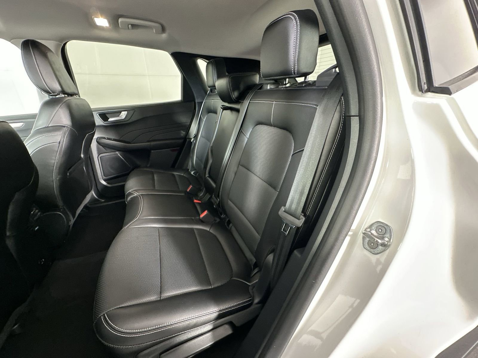 Used 2022 Ford Escape SEL image 27