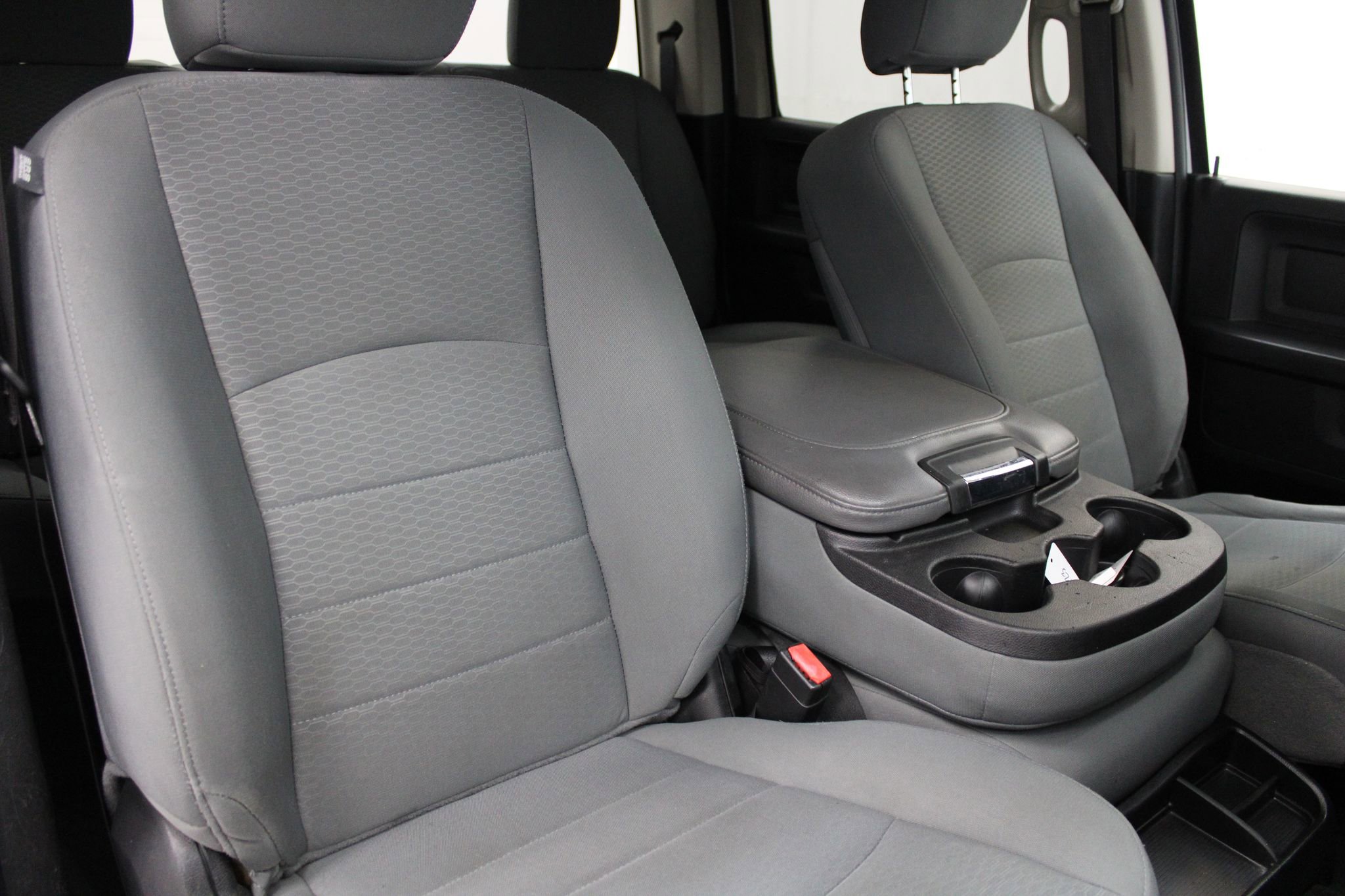 Used 2017 RAM 1500 Express image 23