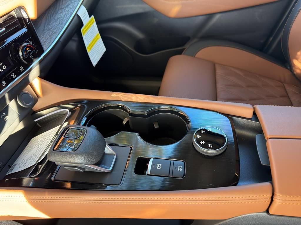 New 2026 Nissan Rogue Platinum image 29