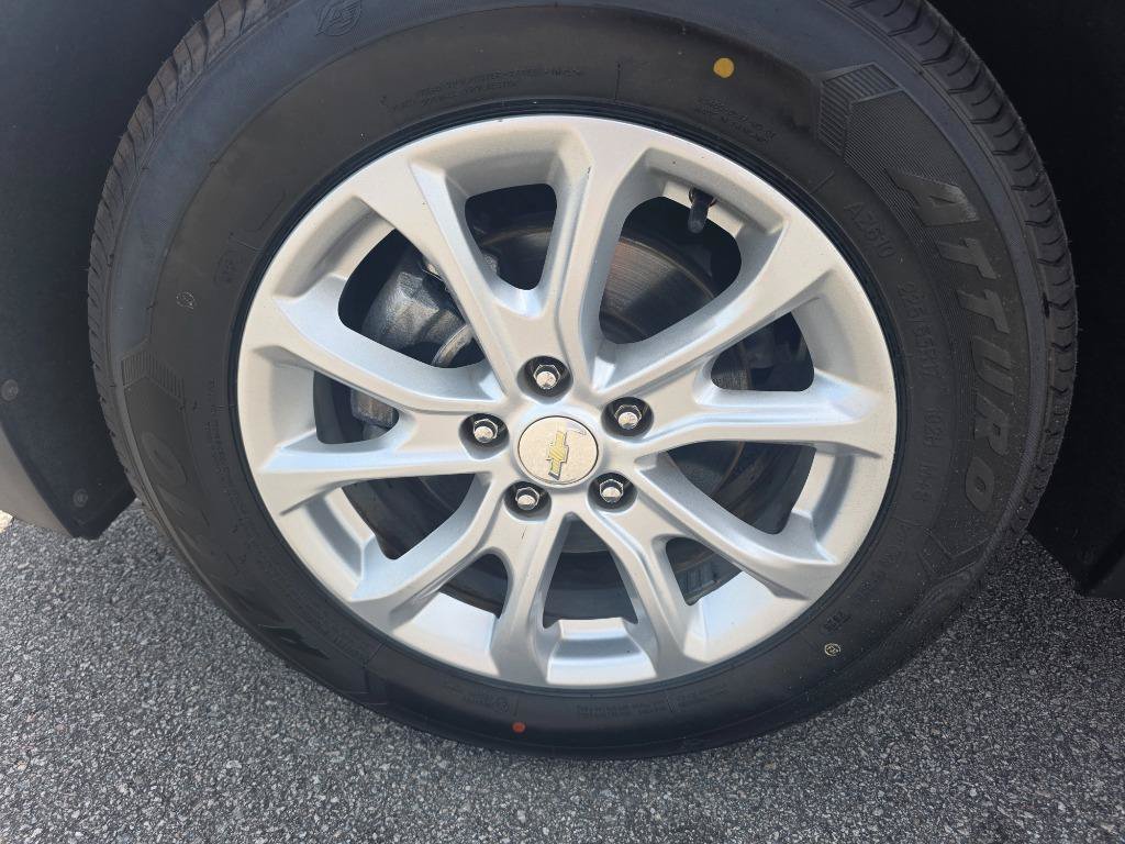 Used 2019 Chevrolet Equinox LT w/ LPO, Floor Liner Package FWD image 20