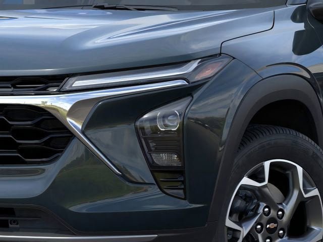 New 2026 Chevrolet Trax LT w/ LT Convenience Package FWD image 10