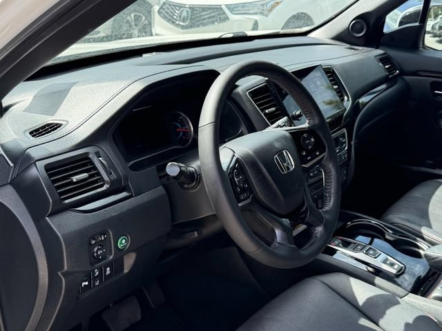 Used 2022 Honda Pilot Black Edition image 13