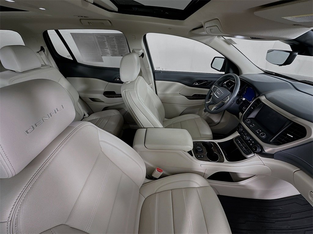 Used 2023 GMC Acadia Denali image 31
