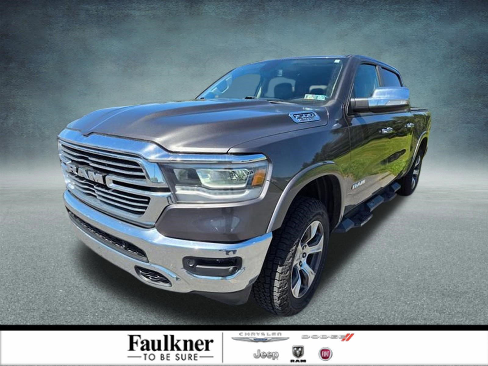 Used 2019 RAM 1500 Laramie AWD/4WD image 1