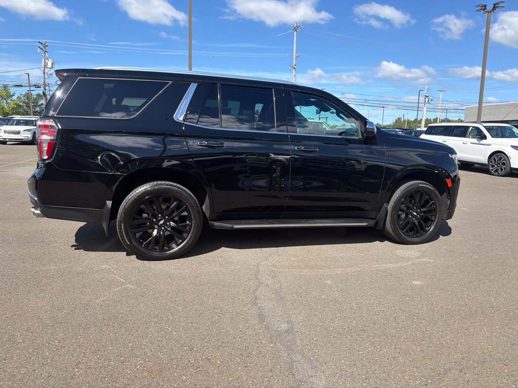 Used 2023 Chevrolet Tahoe Premier AWD/4WD image 7