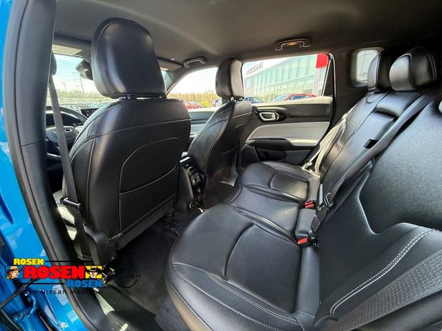 Used 2025 Jeep Compass Limited AWD/4WD image 26