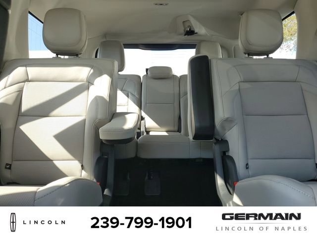 New 2026 Lincoln Navigator Reserve w/ Jet Appearance Package image 29