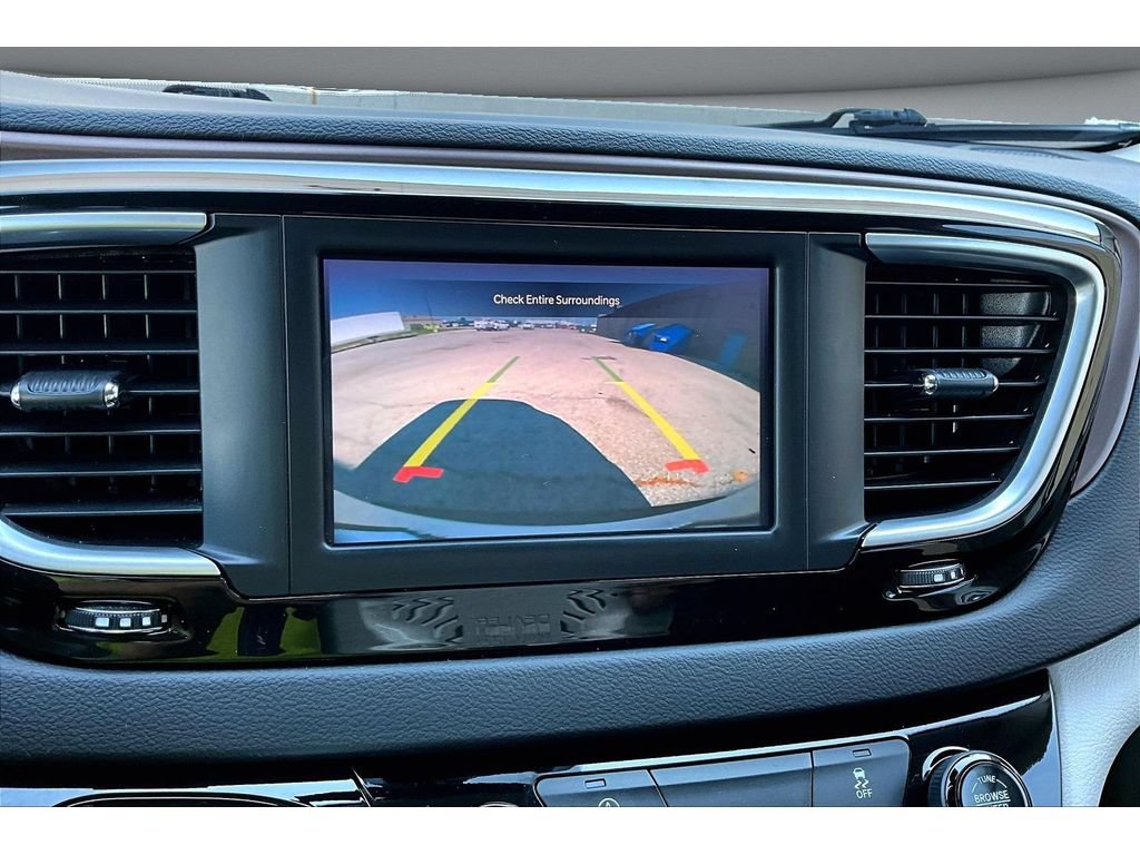 Certified 2024 Chrysler Voyager LX FWD image 26