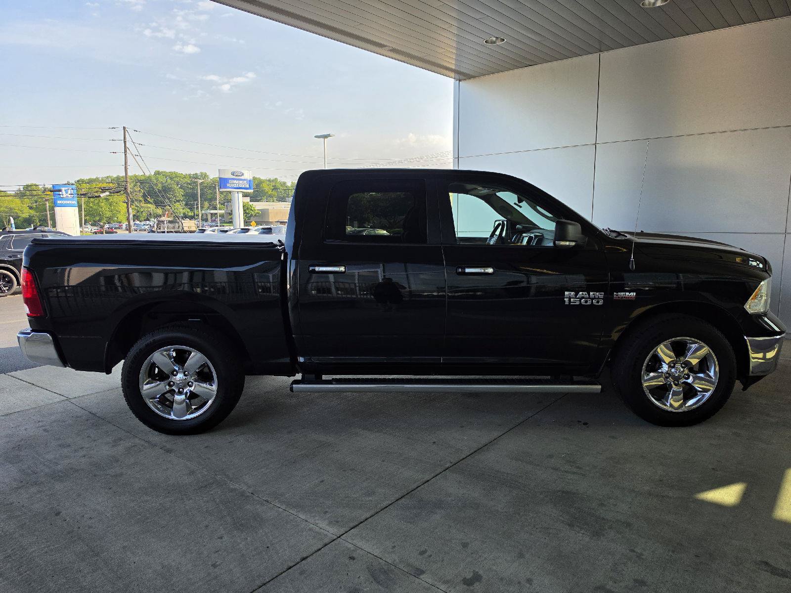 Used 2016 RAM 1500 Big Horn AWD/4WD image 5