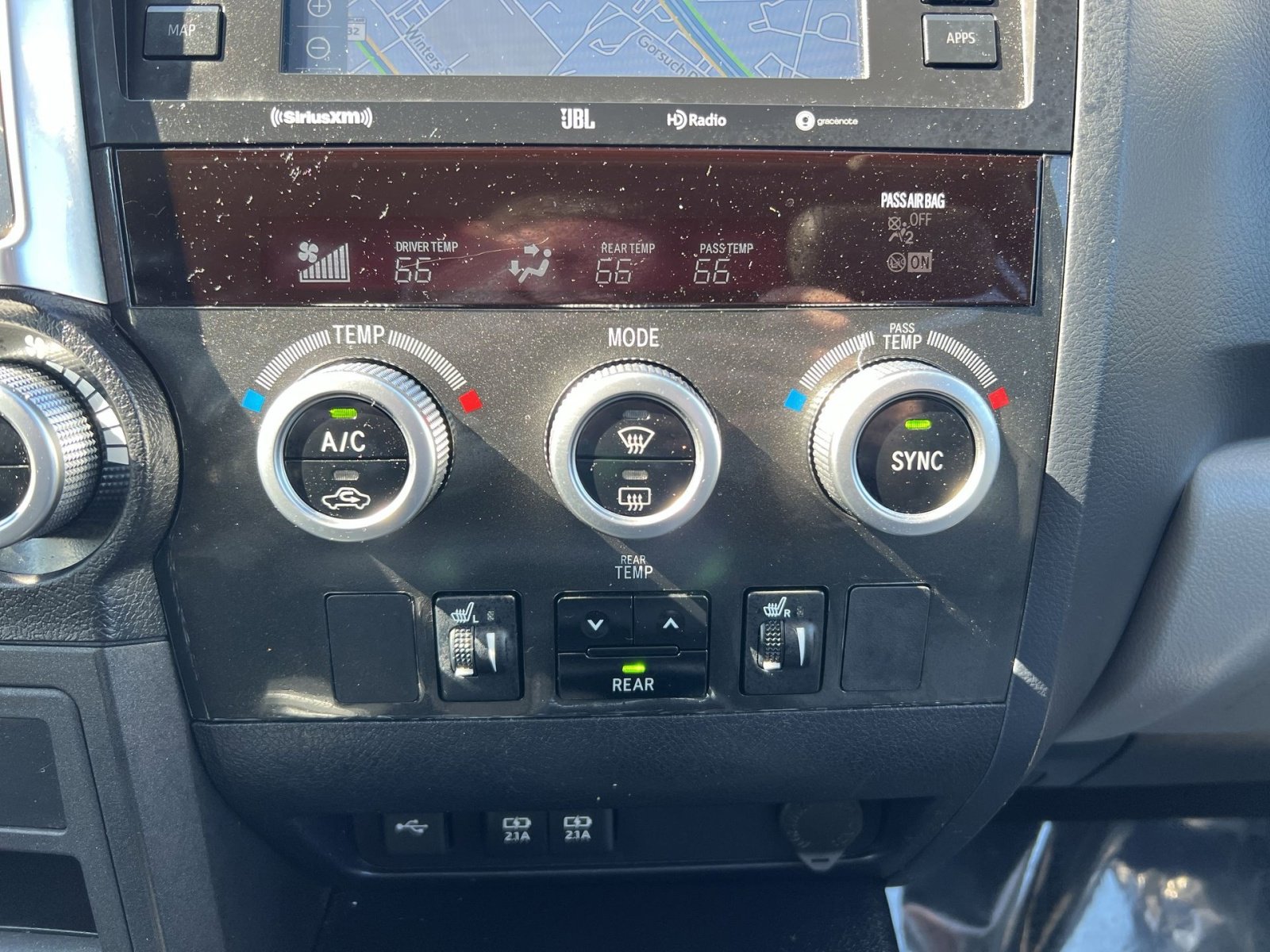 Used 2020 Toyota Sequoia Limited w/ Safety & Convenience Package image 21