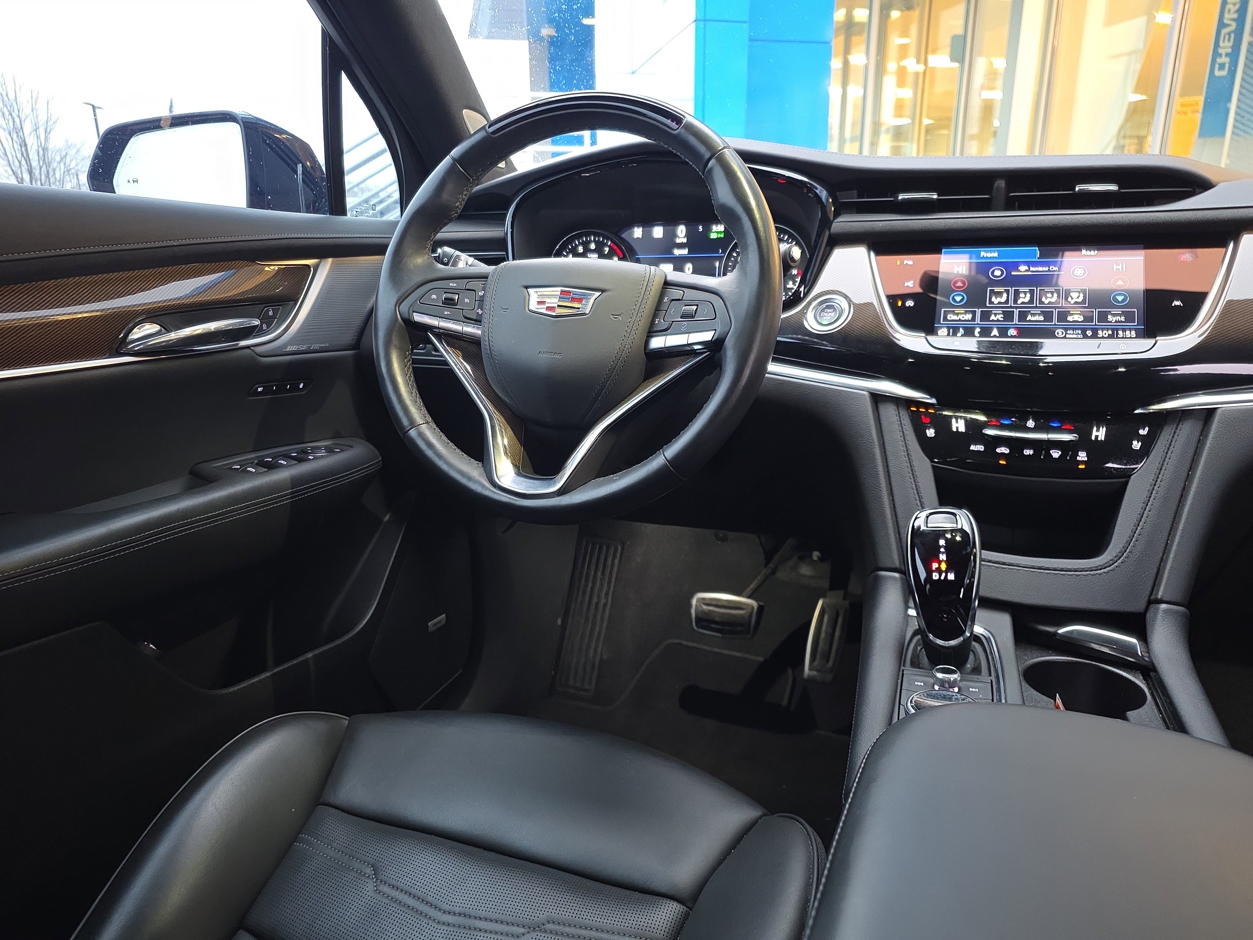 Used 2023 Cadillac XT6 Sport w/ Platinum Package image 30