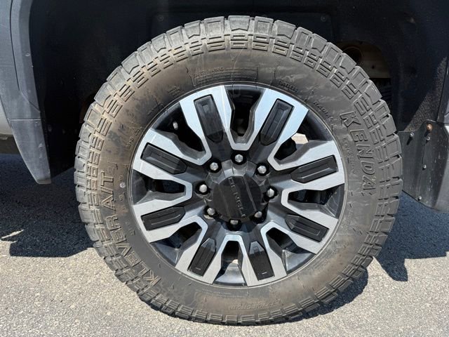 Used 2024 GMC Sierra 2500 Denali Ultimate image 8