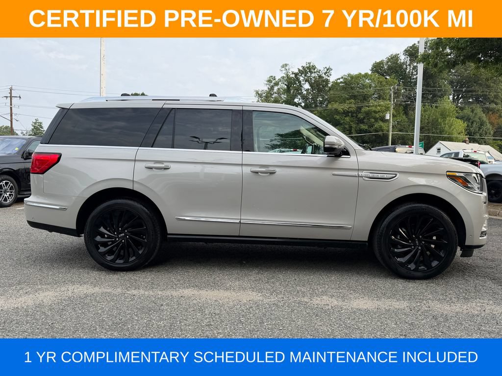 Used 2021 Lincoln Navigator Reserve AWD/4WD image 9