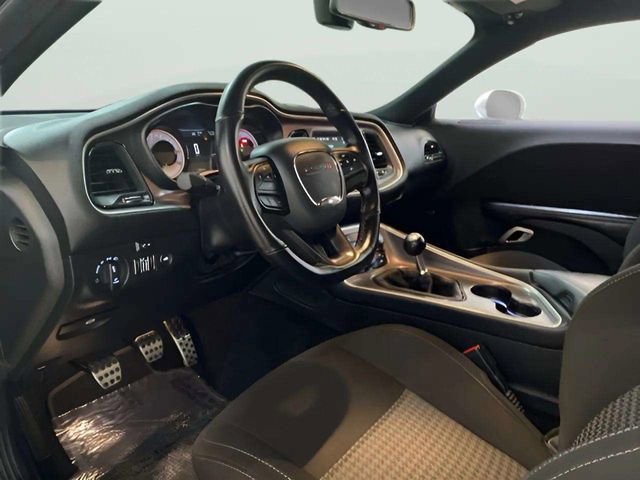 Used 2022 Dodge Challenger R/T w/ Shaker Package RWD image 35